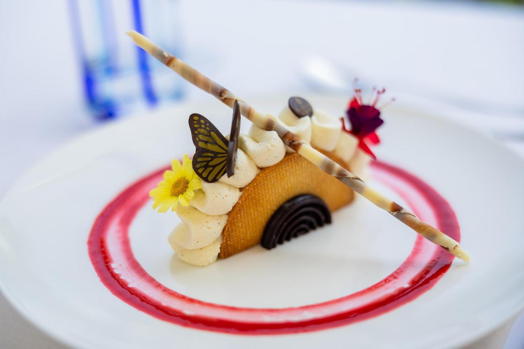 Rosa Desenzano 4*